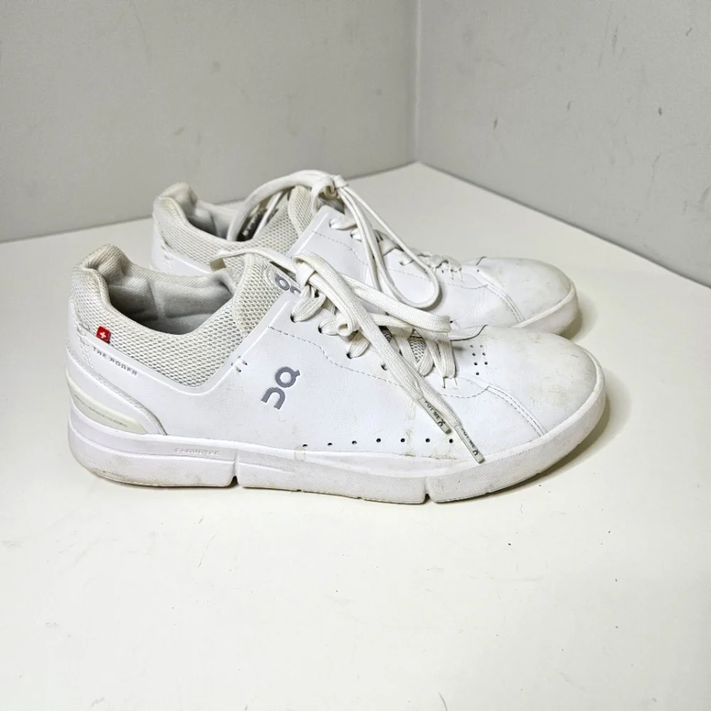 On Cloud On Roger Tennis Shoes All White Women's 9.5